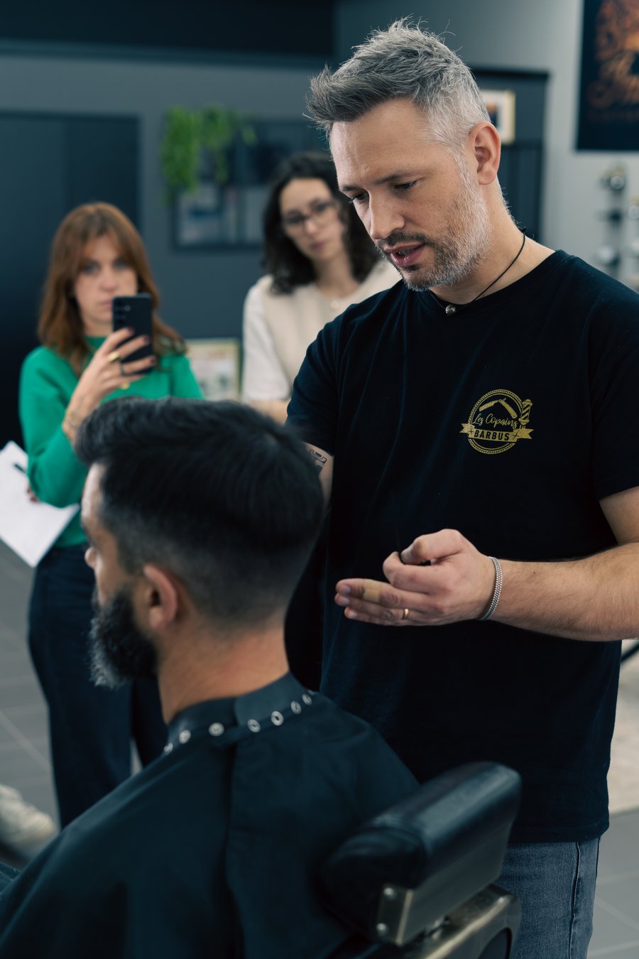 Formation coiffure homme - Technique ciseaux et finitions